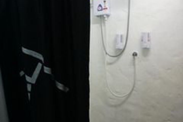Room 4 of 29