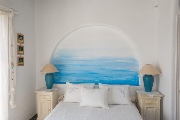 Room 5 of 37