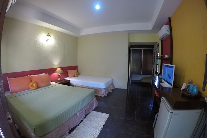 Room 3 of 45