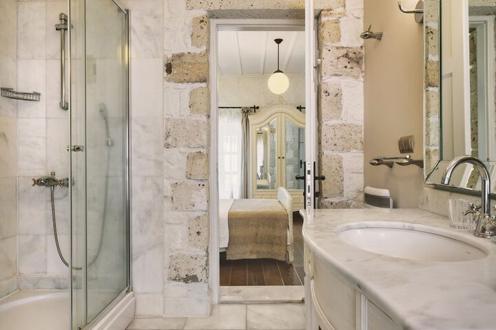 Bathroom Interior Photo