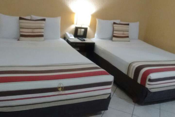 Room 4 of 79