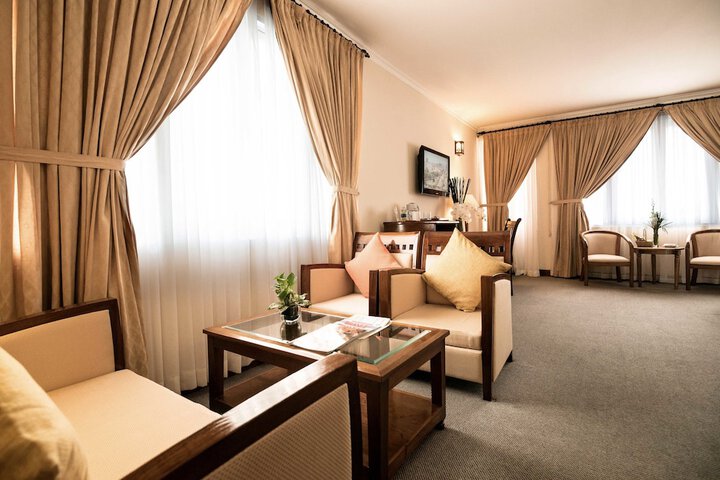 Room 3 of 36