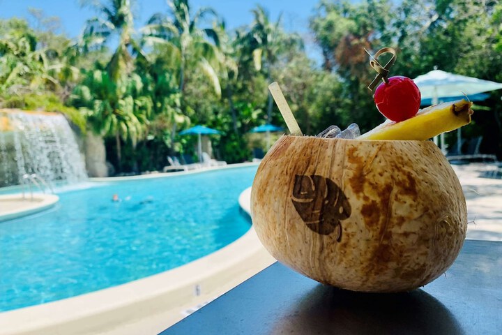 Pool 40 of 89