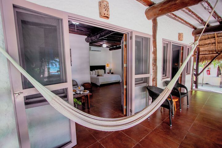 Hotel 136 of 141