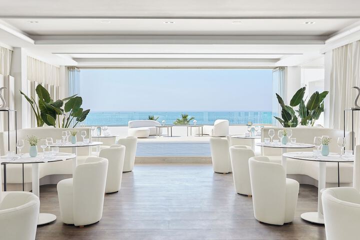 Dining 131 of 159