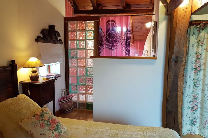 Room 9 of 31