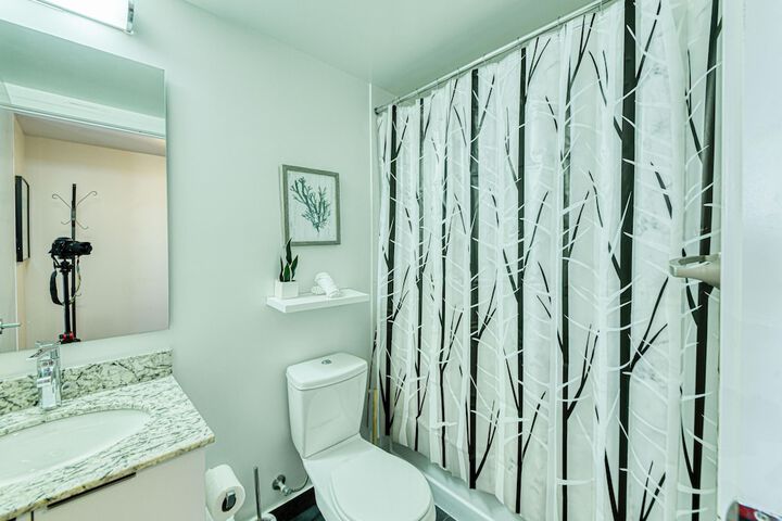 Room 180 of 192