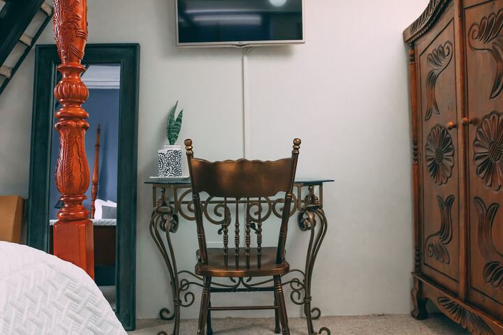 Room 12 of 51