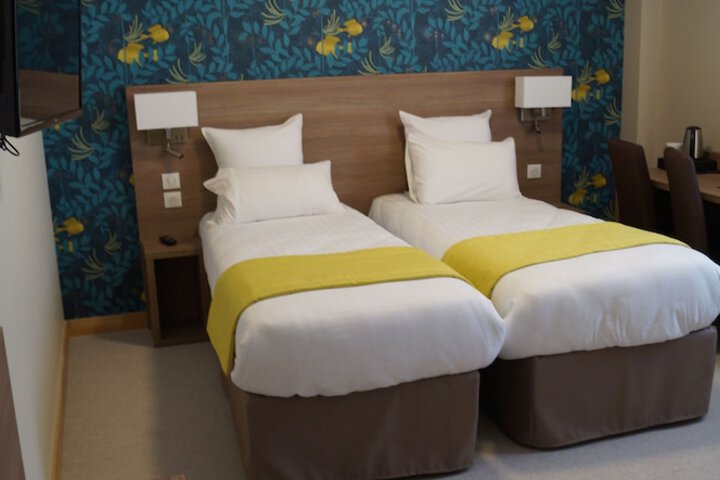 Room 9 of 58