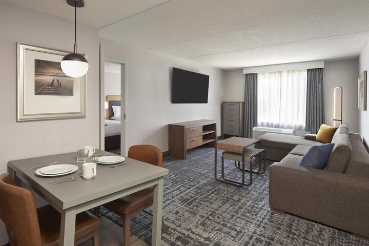 Room 16 of 46