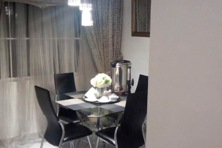 Dining Photos
