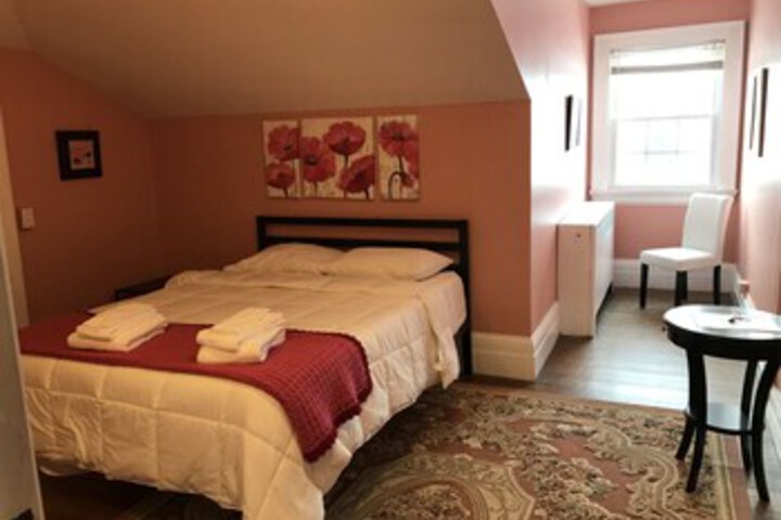 Room 90 of 108
