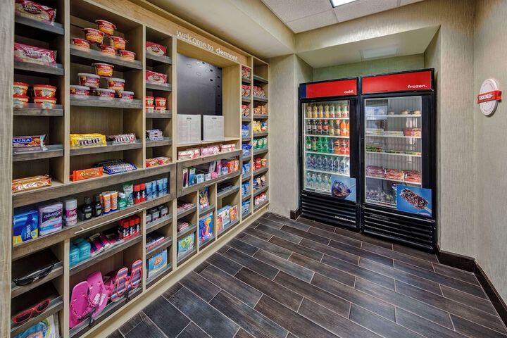 Snack bar