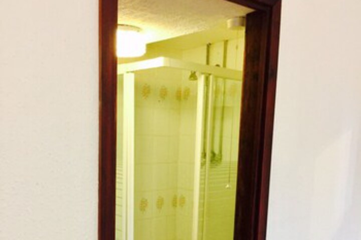Room 17 of 70