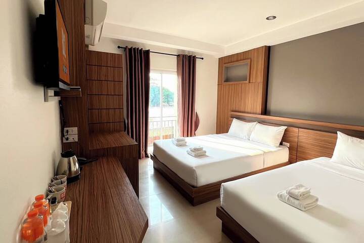 Room 17 of 46
