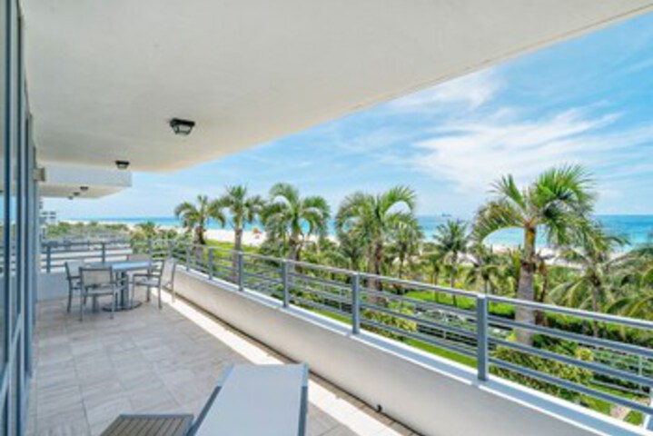 Terrace/Patio 37 of 318
