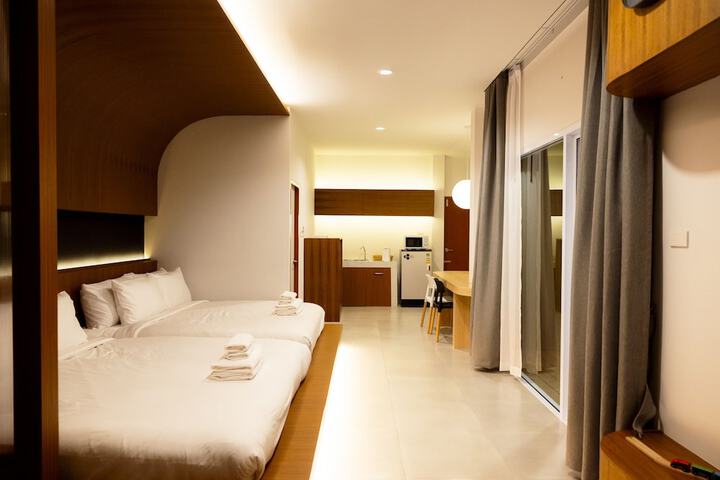 Room 20 of 103