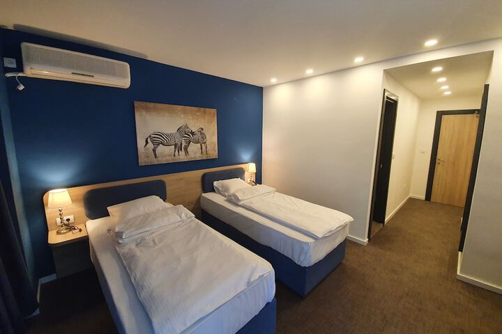 Room 14 of 56