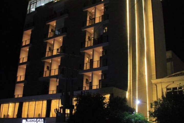 nahusenay hotel
