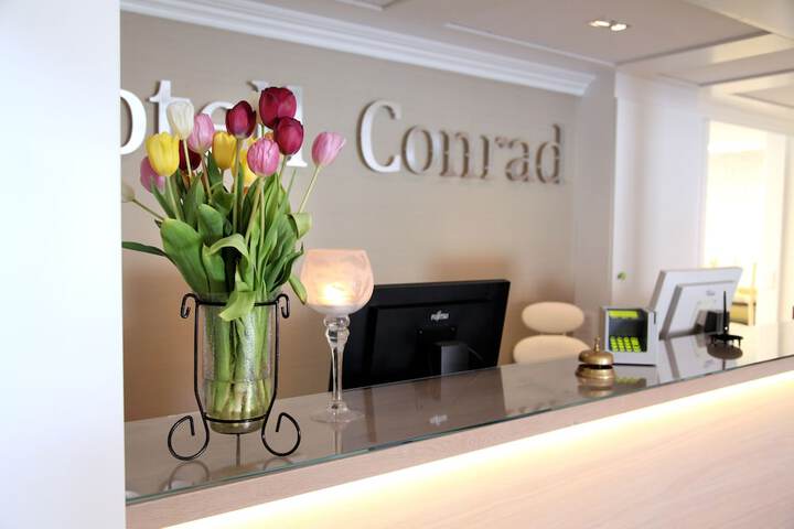 Lobby Entry