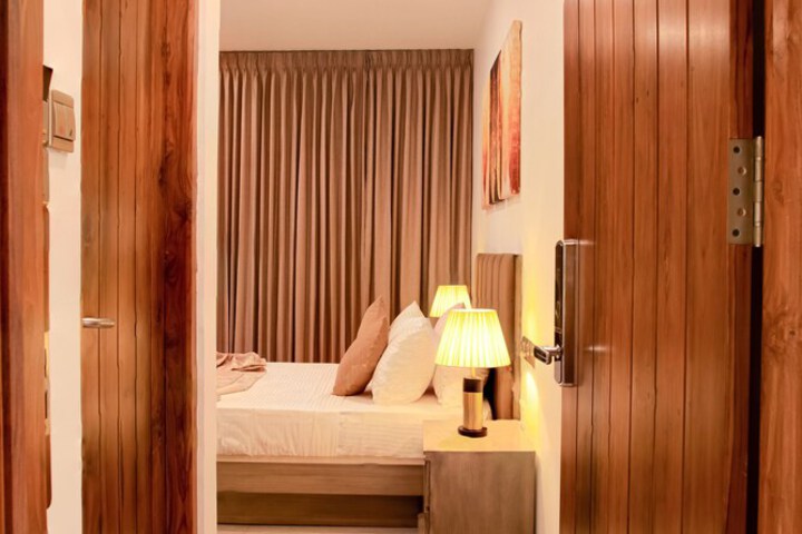 Room 6 of 43