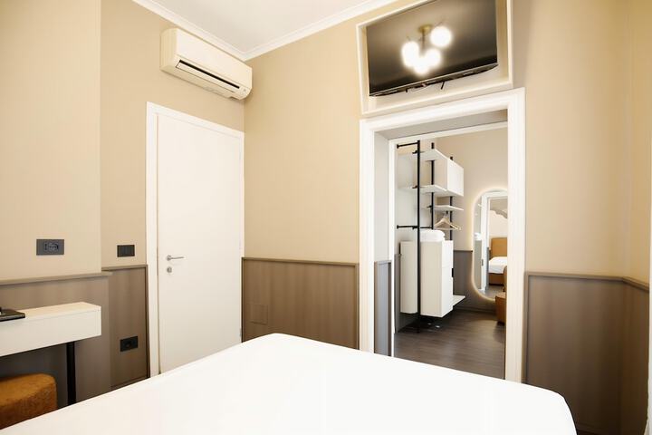 Room 36 of 55