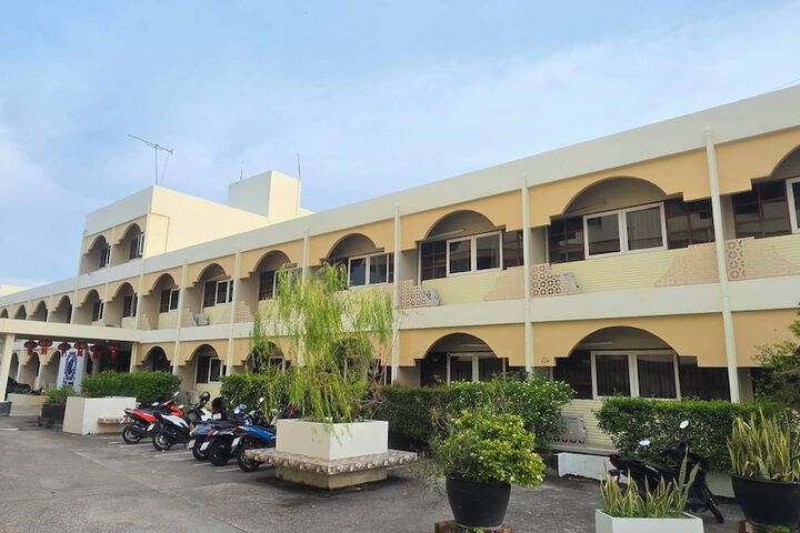 Hotel 26 of 28