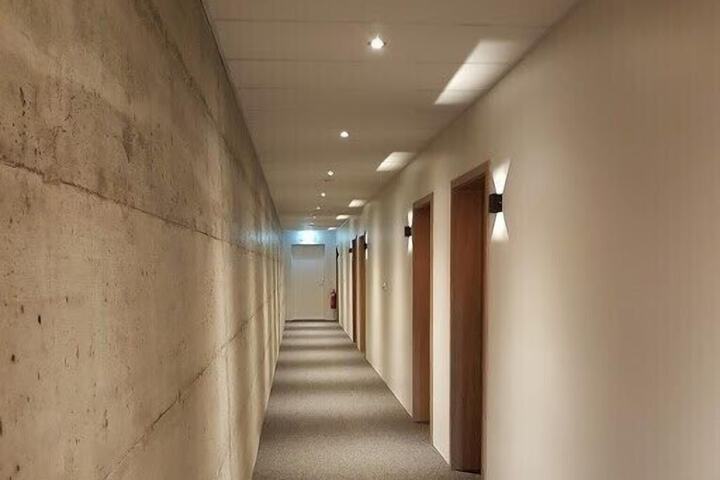 Ballroom/Hall 24 of 32