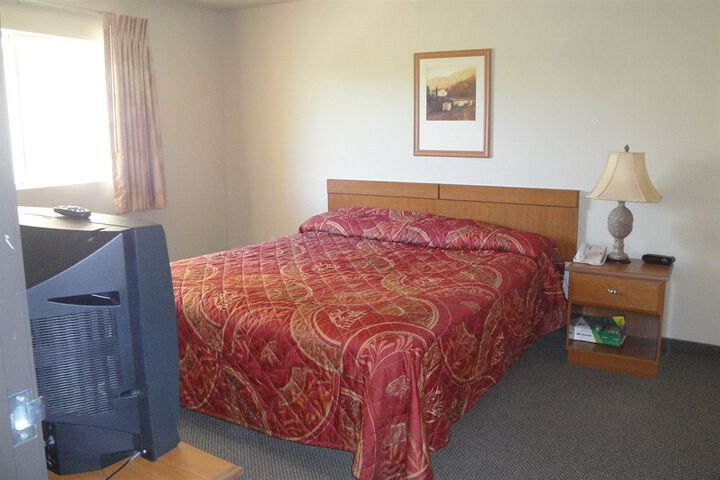 Room 2 of 26