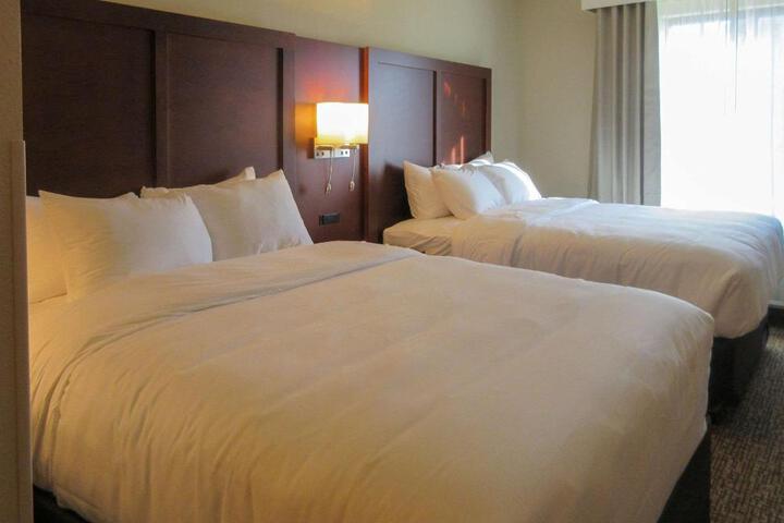 1 King Bed Suite (7 of 17)