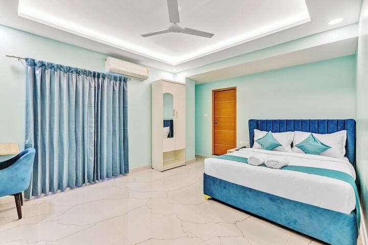 Room 7 of 36