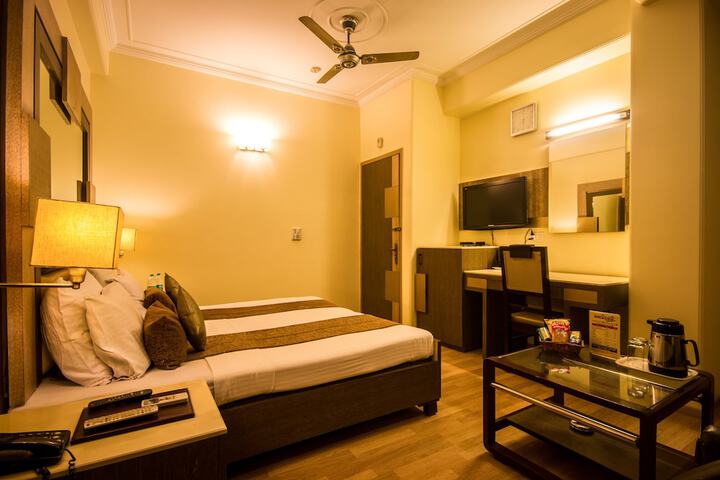Room 19 of 29