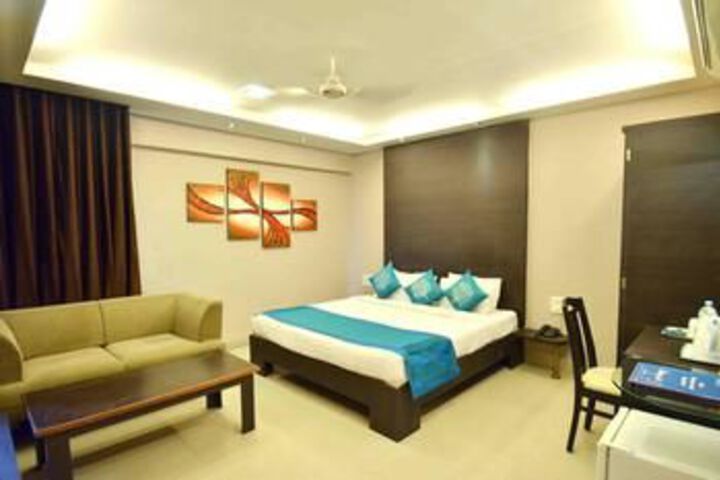 OYO Rooms Meghdoot Garden