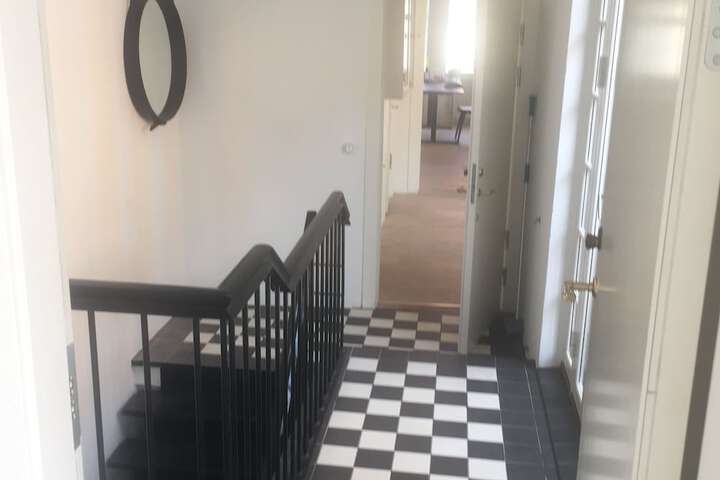 Ballroom/Hall 18 of 23