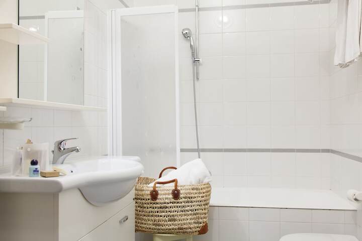 Bathroom Vanities
