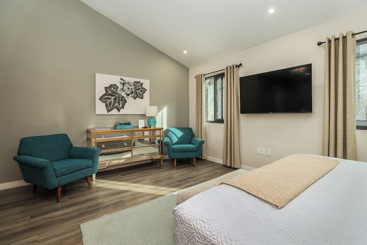 Room 16 of 31
