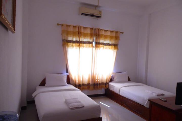 Xayxana 2 Hotel