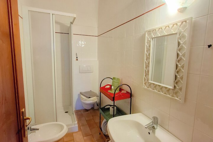 Room 123 of 168