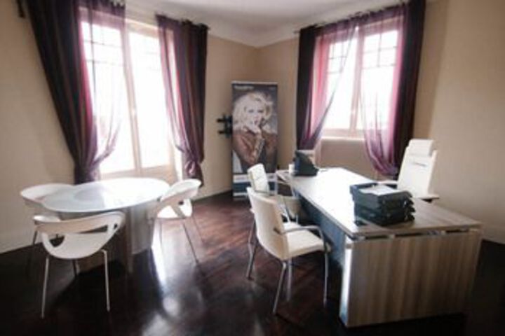 Room 14 of 36