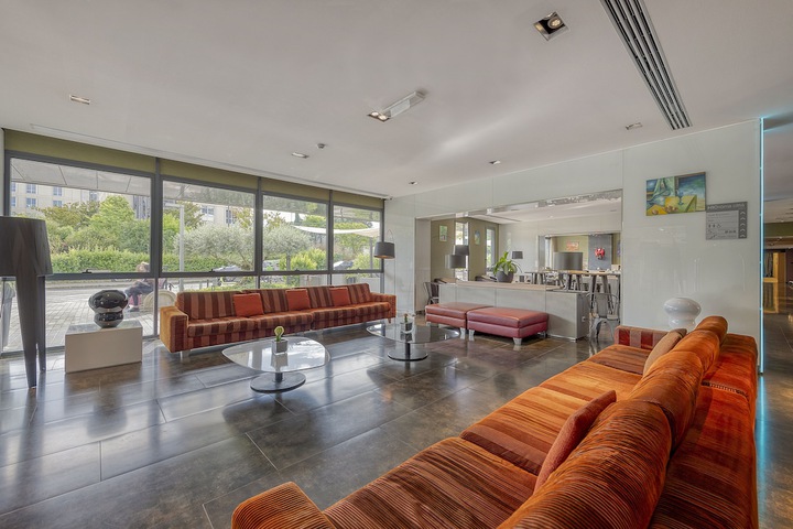 Lobby Photos