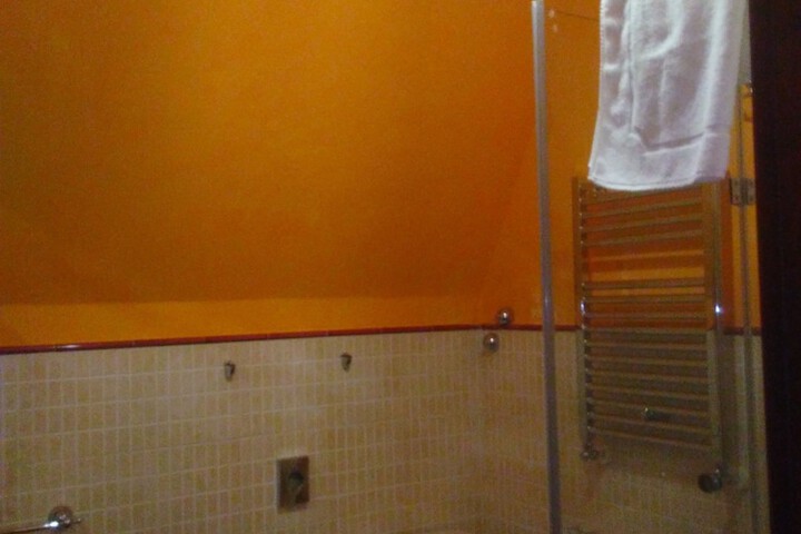 Room 28 of 54