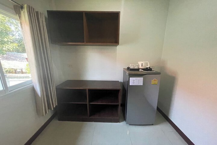 Room 30 of 80