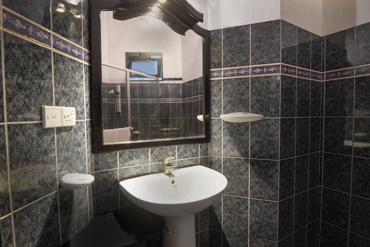 Room 5 of 21