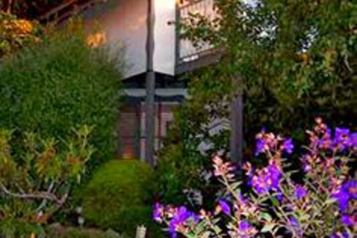 Hotel Exterior 20 of 91