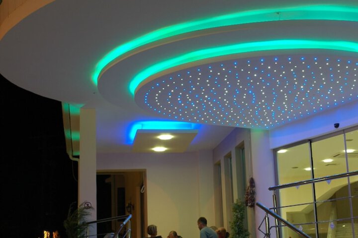 Hotel 33 of 41