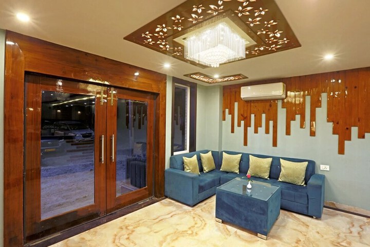 Hotel Interior 9 of 55