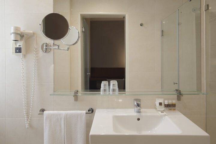 Bath Photo