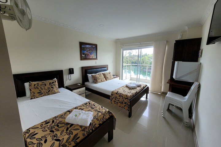 Room 16 of 47