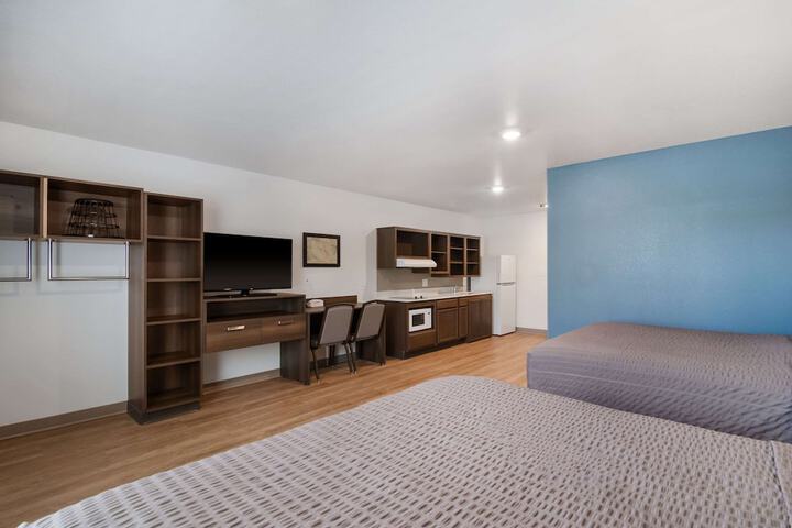Room 8 of 31