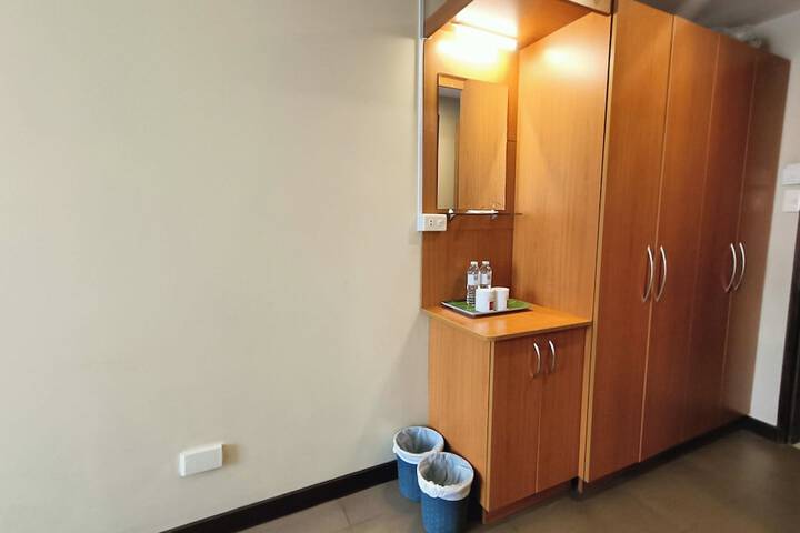 Room 62 of 73